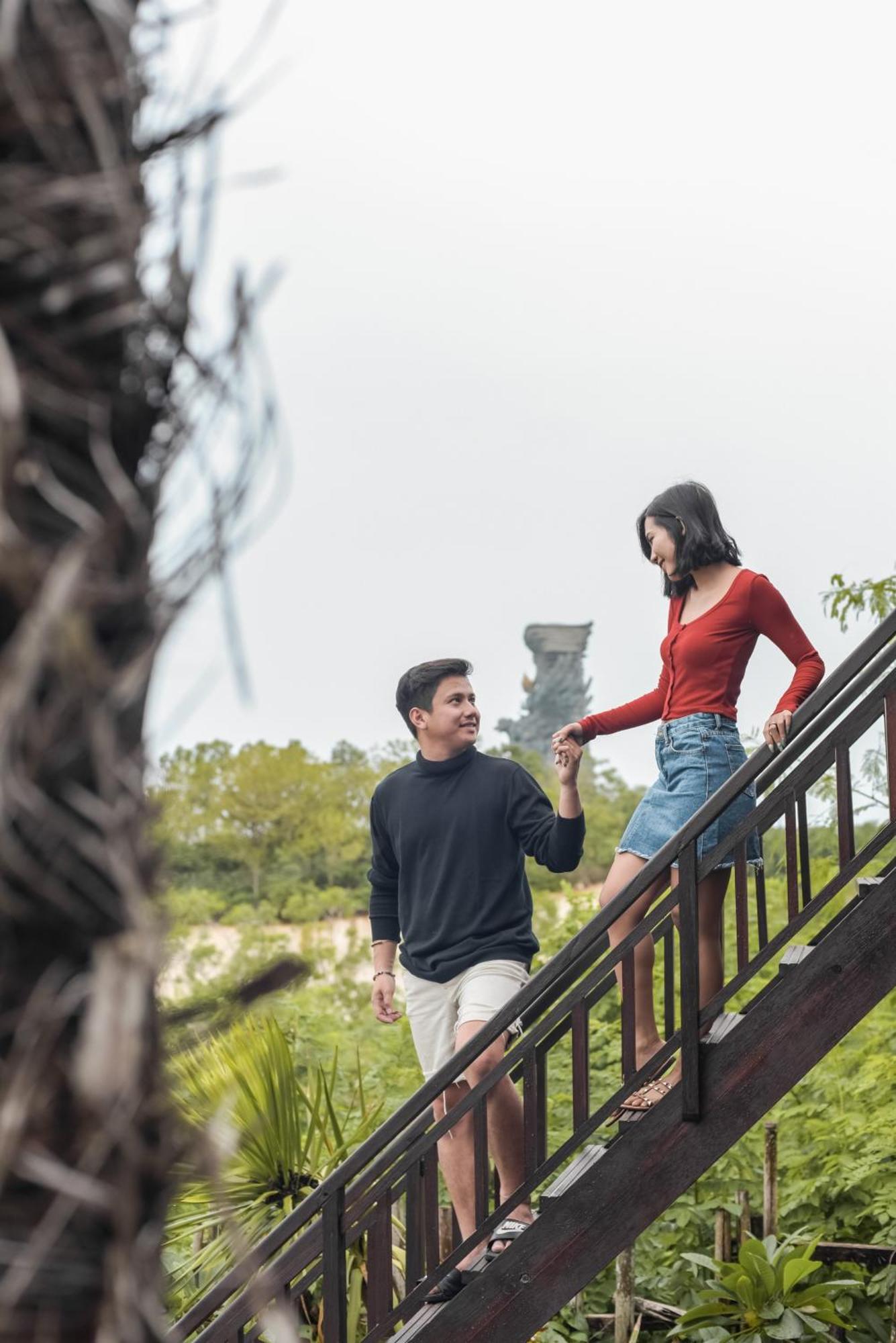 The Kirana Ungasan Villa Jimbaran Exterior foto