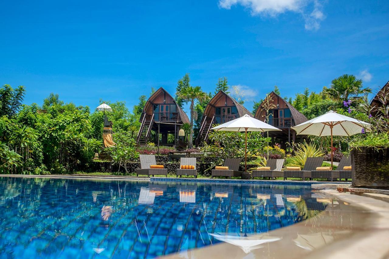 The Kirana Ungasan Villa Jimbaran Exterior foto